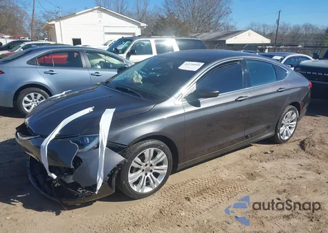 2015 Chrysler 200 Limited z USA, uszkodzony, nr VIN 1C3CCCAB6FN753117